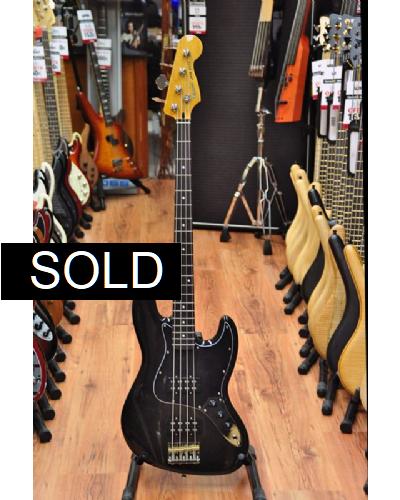 Fender Modern Player Jazz Bass